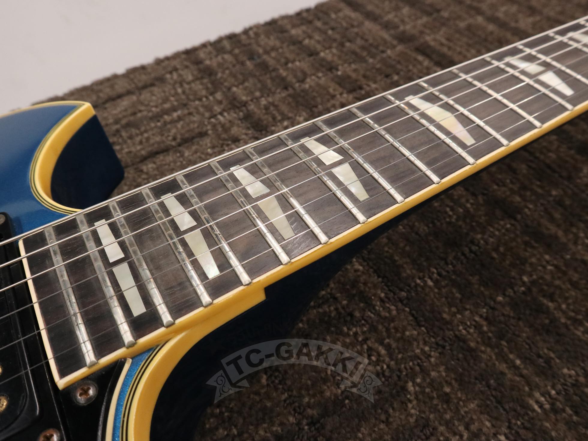 YAMAHA 1982 SG1000 Metallic Blue - TC楽器 - TCGAKKI