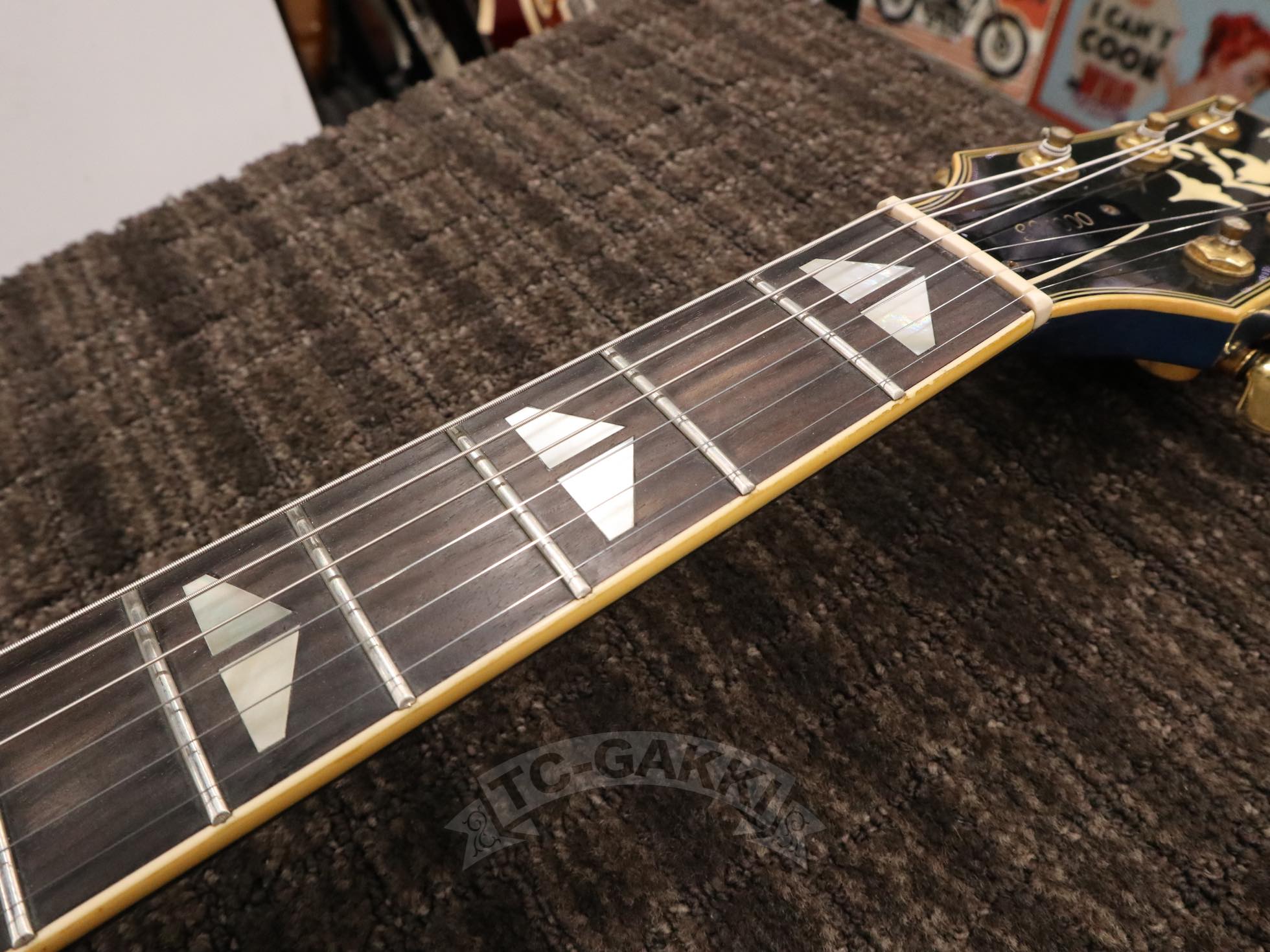 YAMAHA 1982 SG1000 Metallic Blue - TC楽器 - TCGAKKI