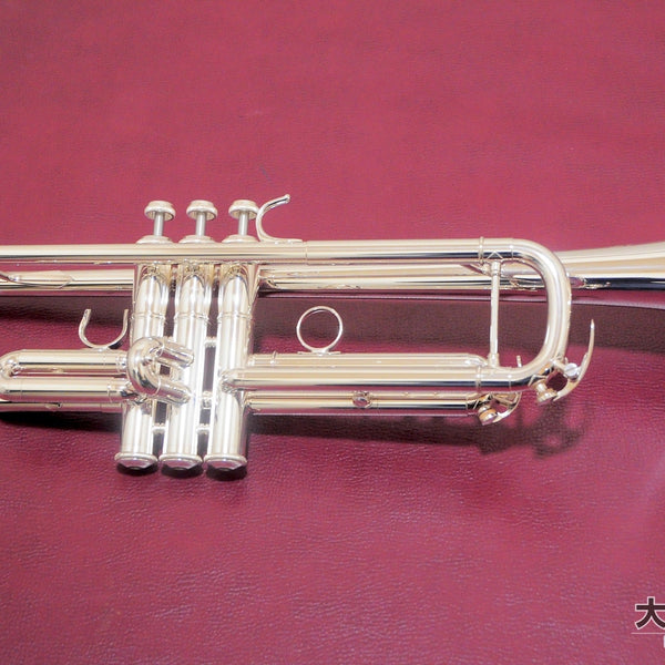 【美品】トランペット　B♭管　洗浄済み　シルバー 楽天市場】B♭管トランペット B&S（ビー・アンド・エス）Germany