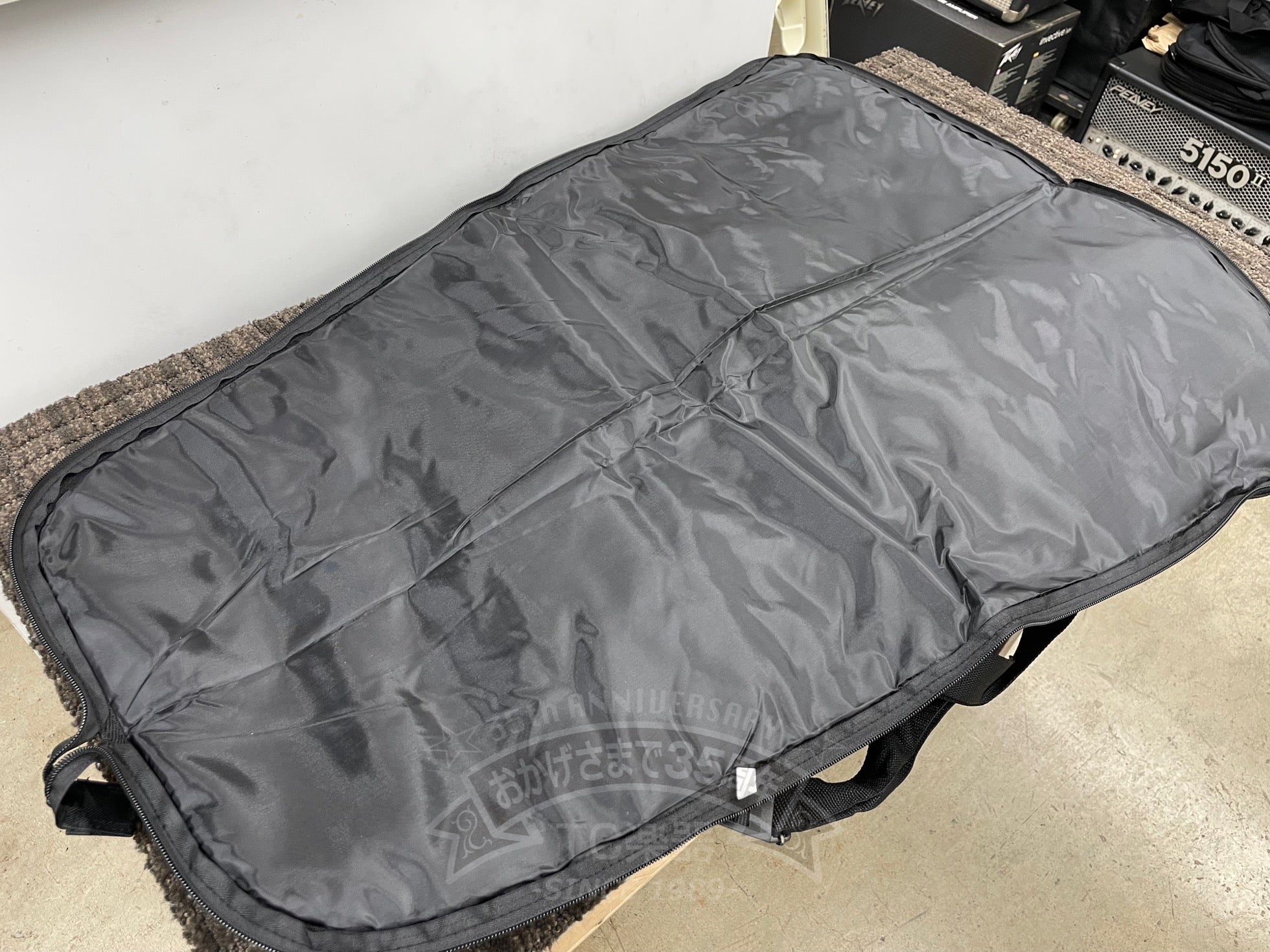 12/3最終フェルナンデスzo-3グレー美品動作確認済ソフトシェルケース付き ZO-3 Softcase