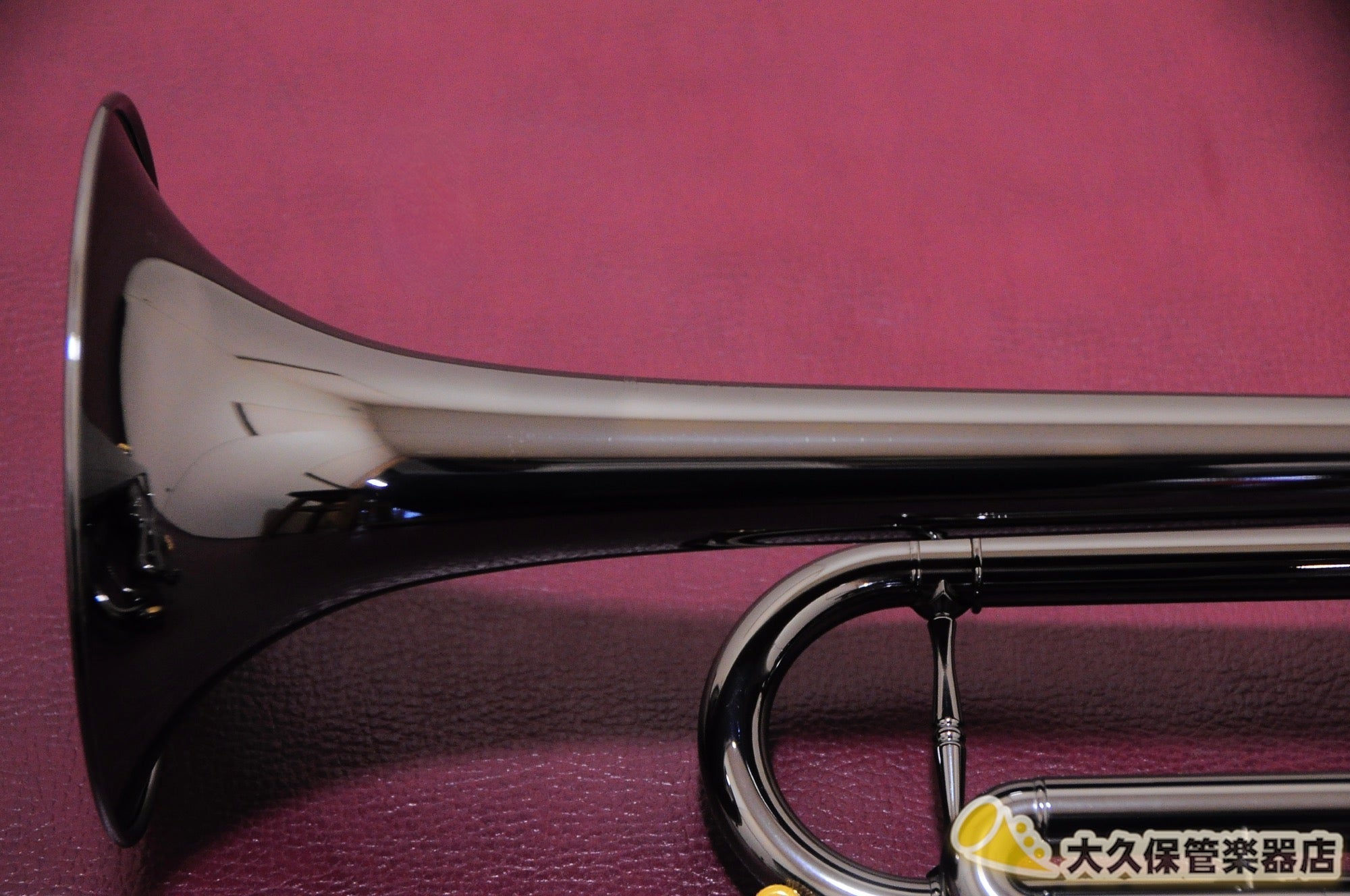 クイーン・ブラス “ZORRO”MODEL II Black Nickel Plated (新品)