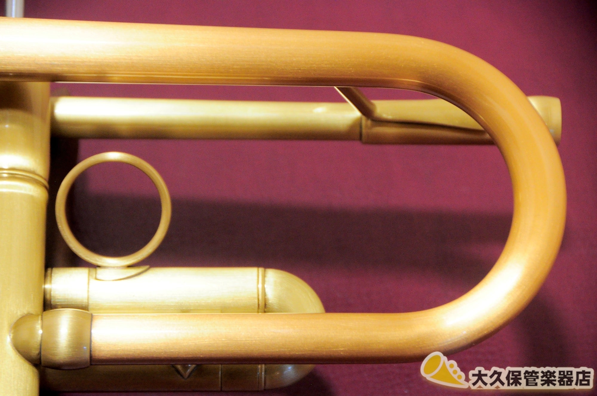 クイーン・ブラス “ZORRO”MODEL II Satin Lacquer Red Brass Bell (新品) - TC楽器 - TCGAKKI