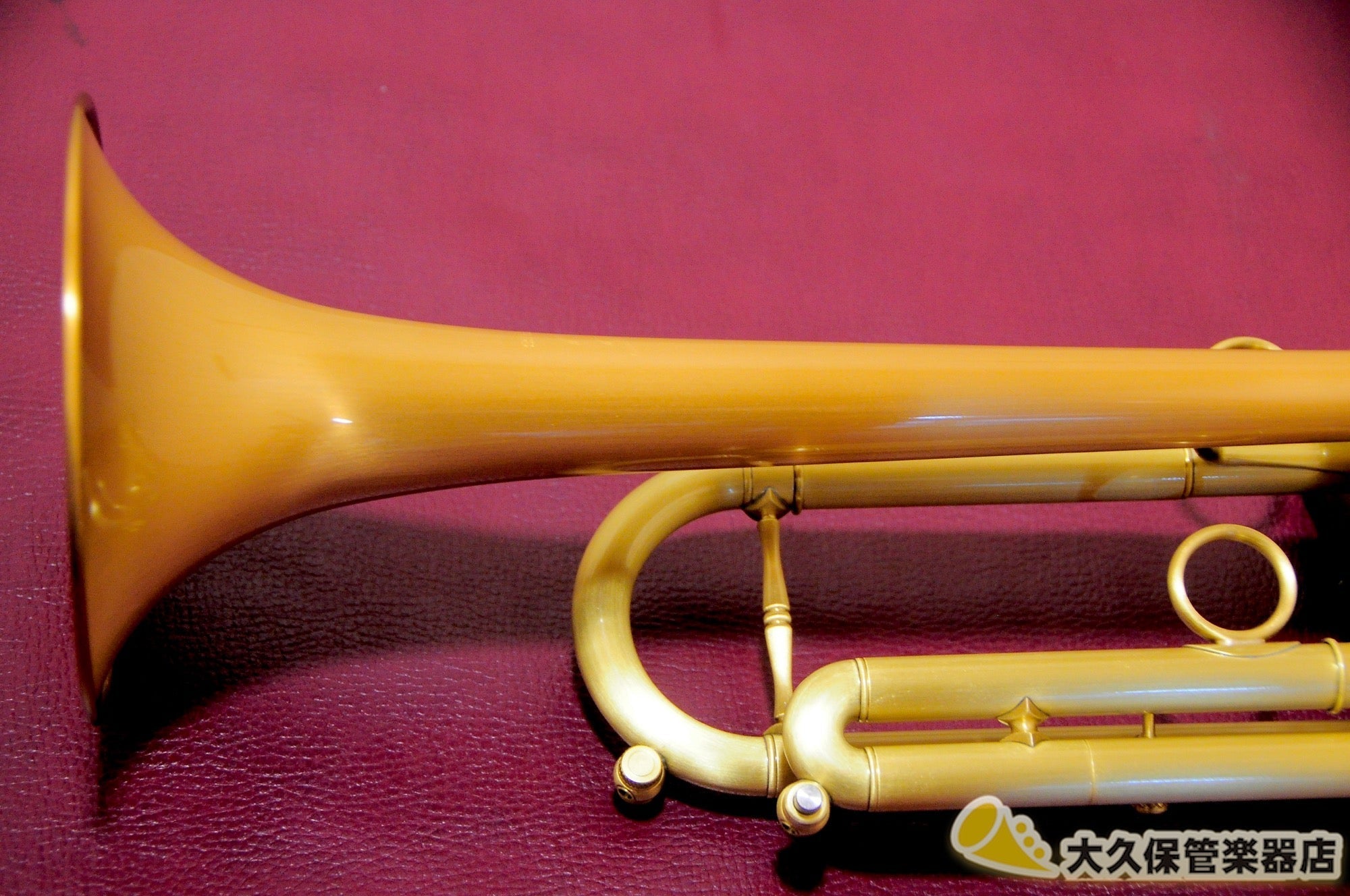 クイーン・ブラス “ZORRO”MODEL II Satin Lacquer Red Brass Bell (新品) - TC楽器 - TCGAKKI