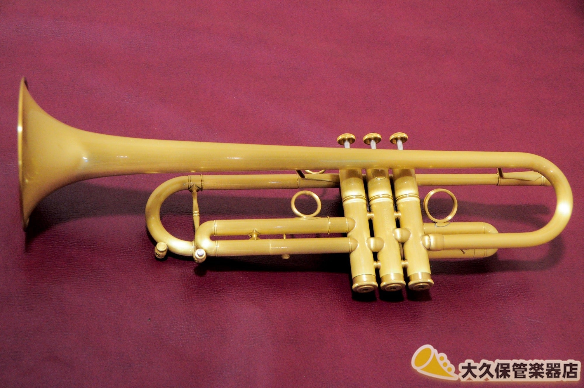 クイーン・ブラス “ZORRO”MODEL II Satin Lacquer Yellow Brass Bell (新品) - TC楽器 - TCGAKKI