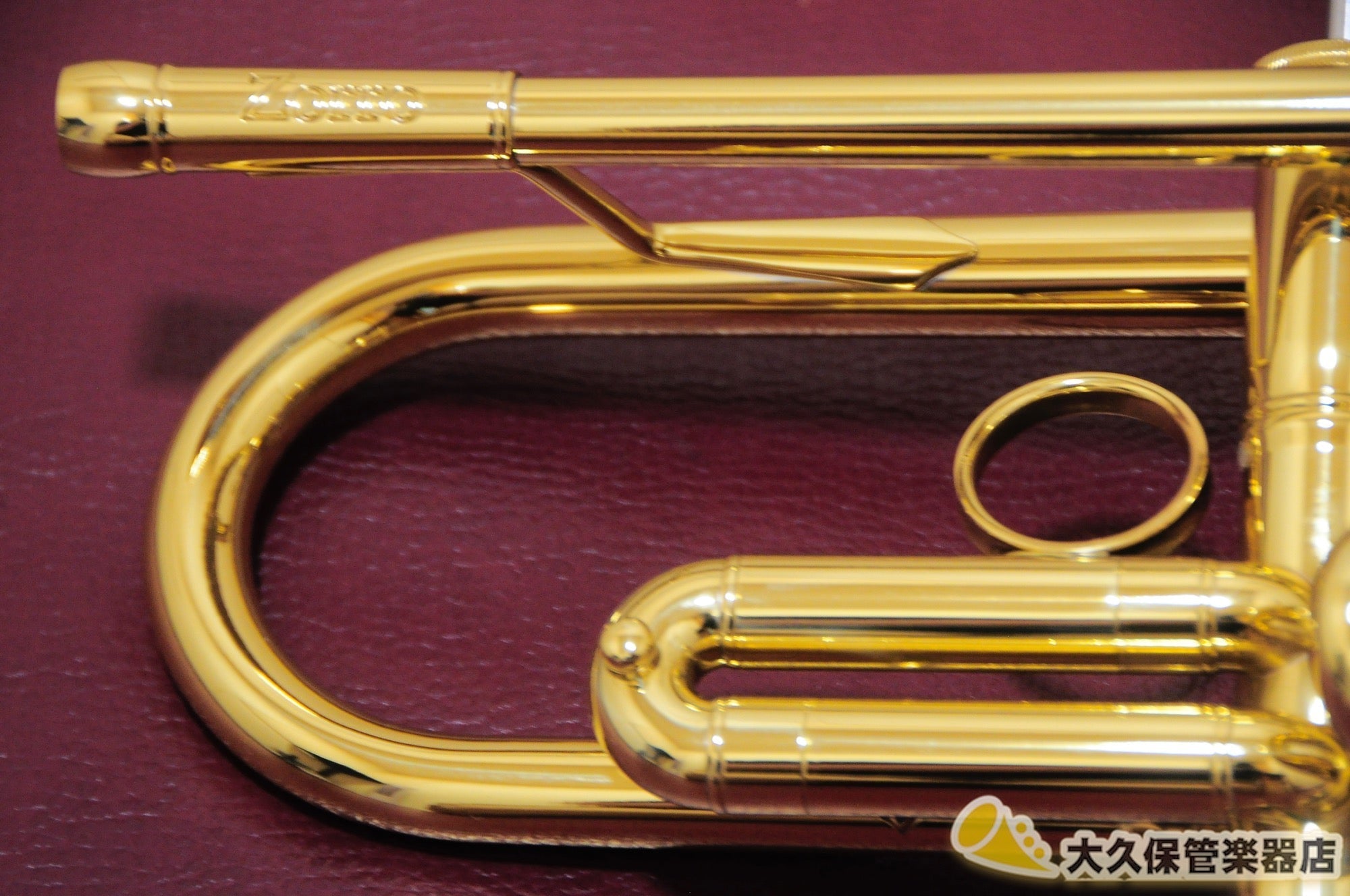 クイーン・ブラス “ZORRO”MODEL II Clear Lacquer Yellow Brass Bell