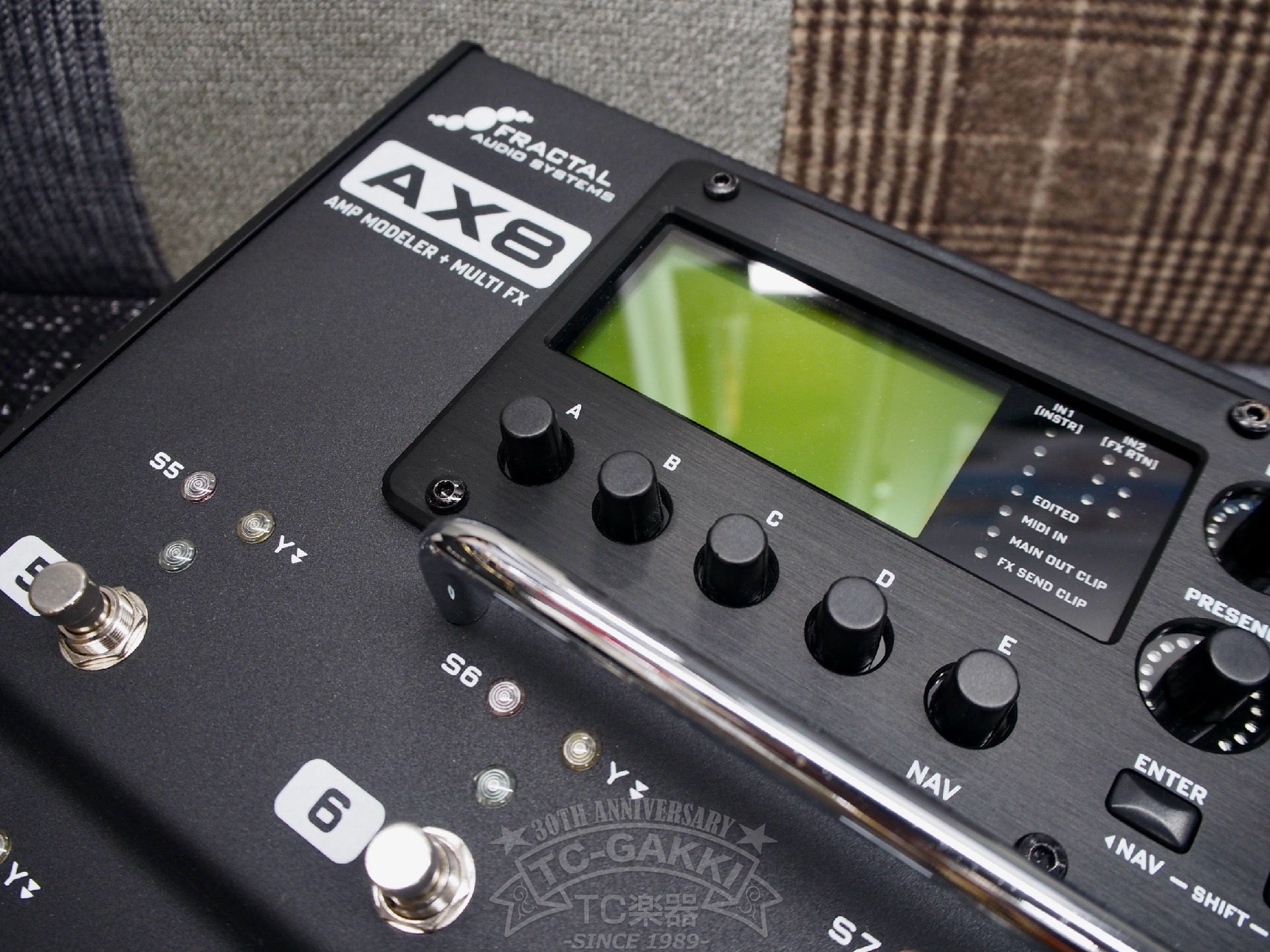 AX8 AMP MODELER + MULTI FX - TC楽器 - TCGAKKI