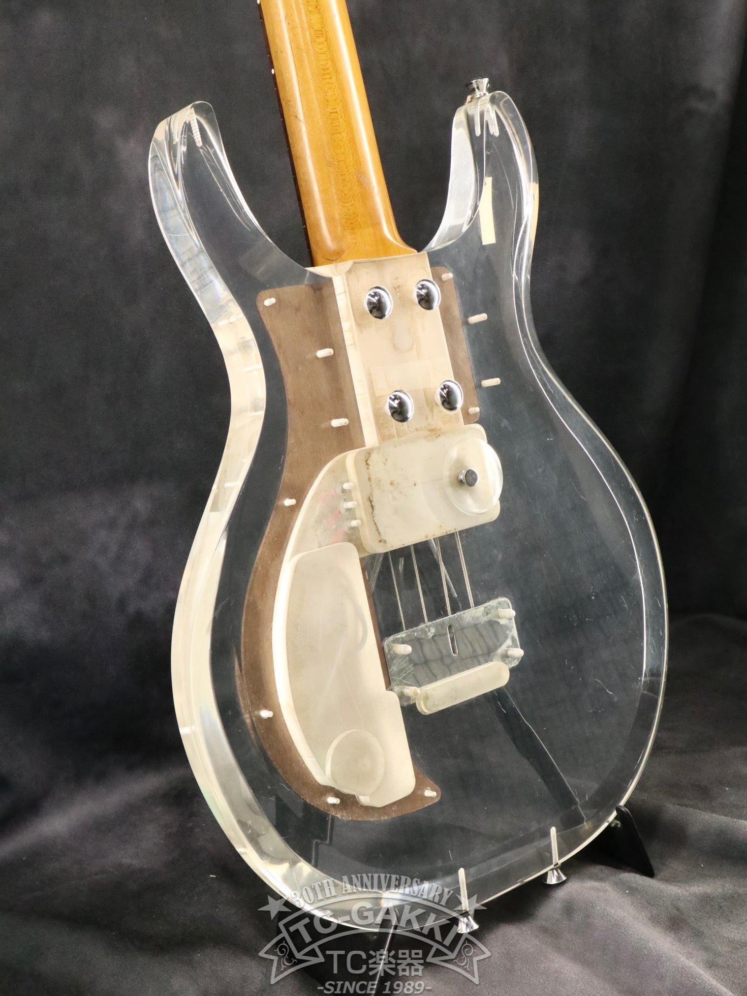 Dan Armstrong Lucite Bass