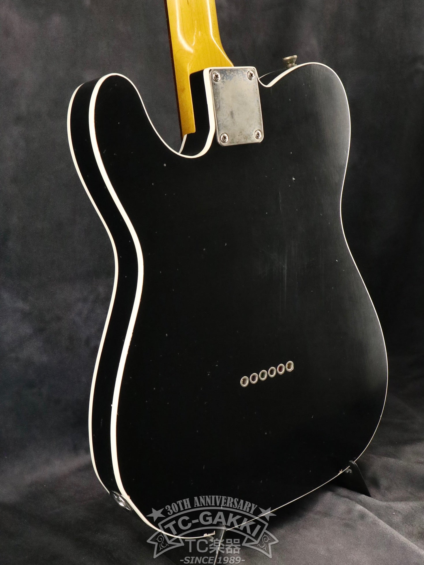 Gatton Double Binding Matte Black Alder Body