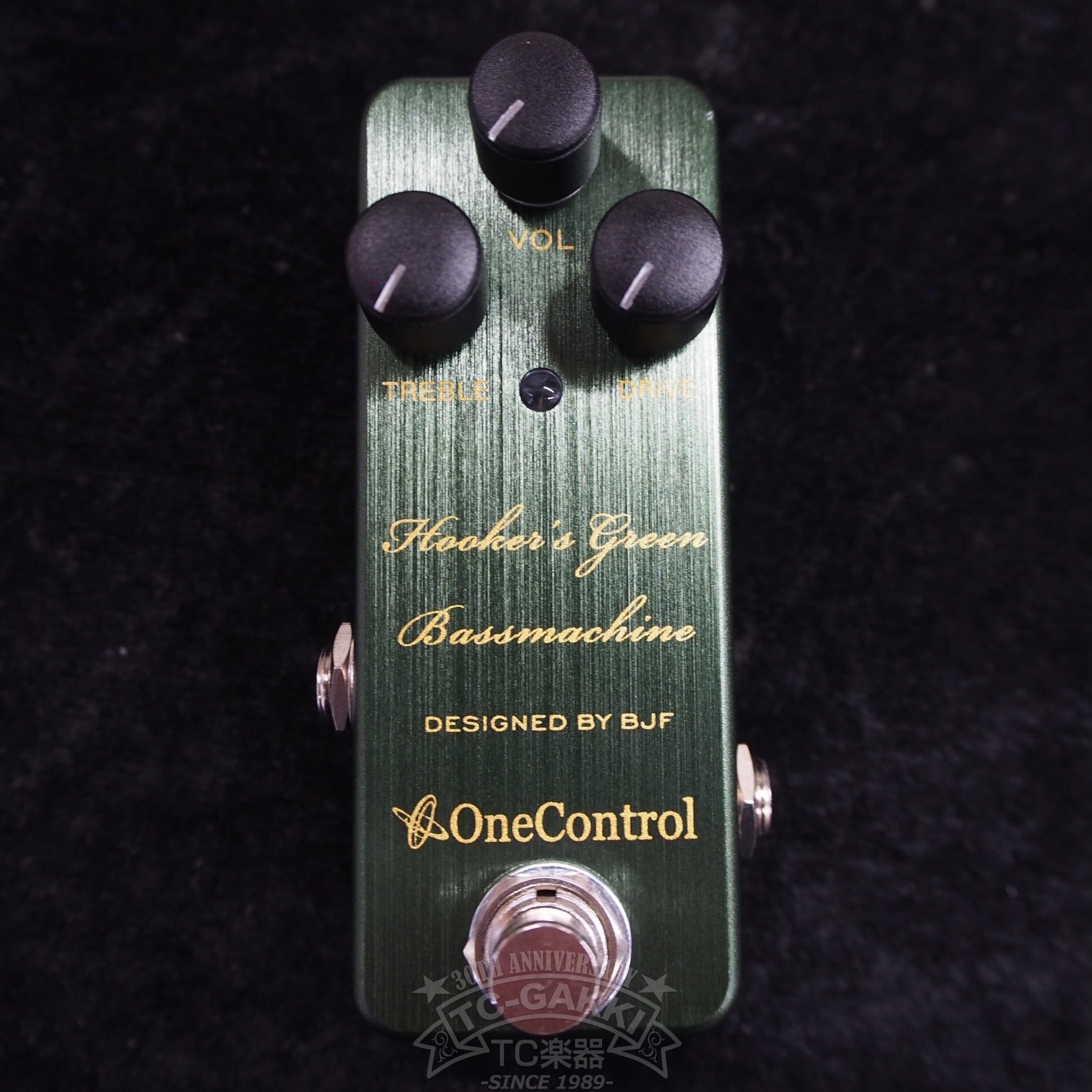 Hooker's Green Bassmachine OneControl