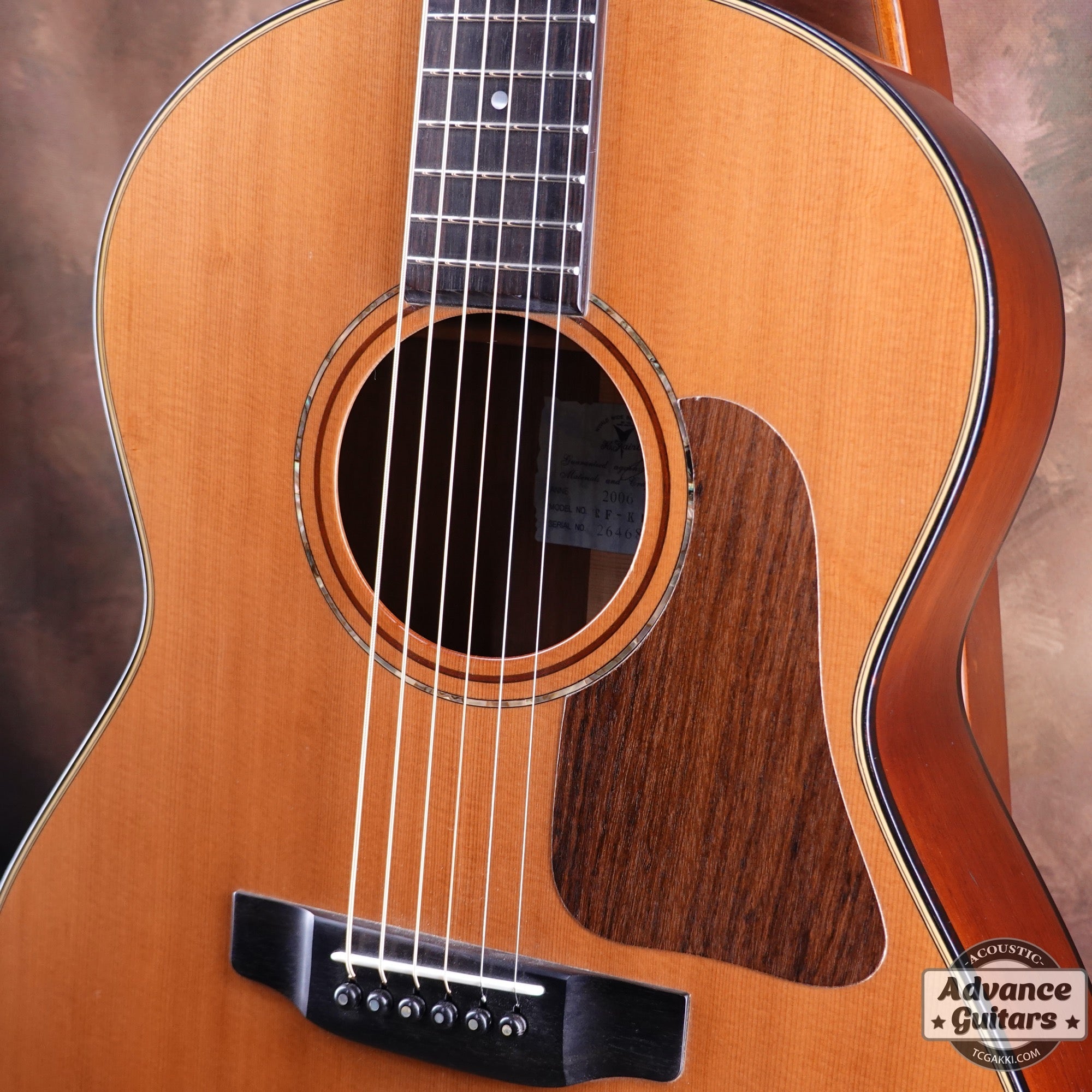 K.yairi RF-K13MAH オール単板。