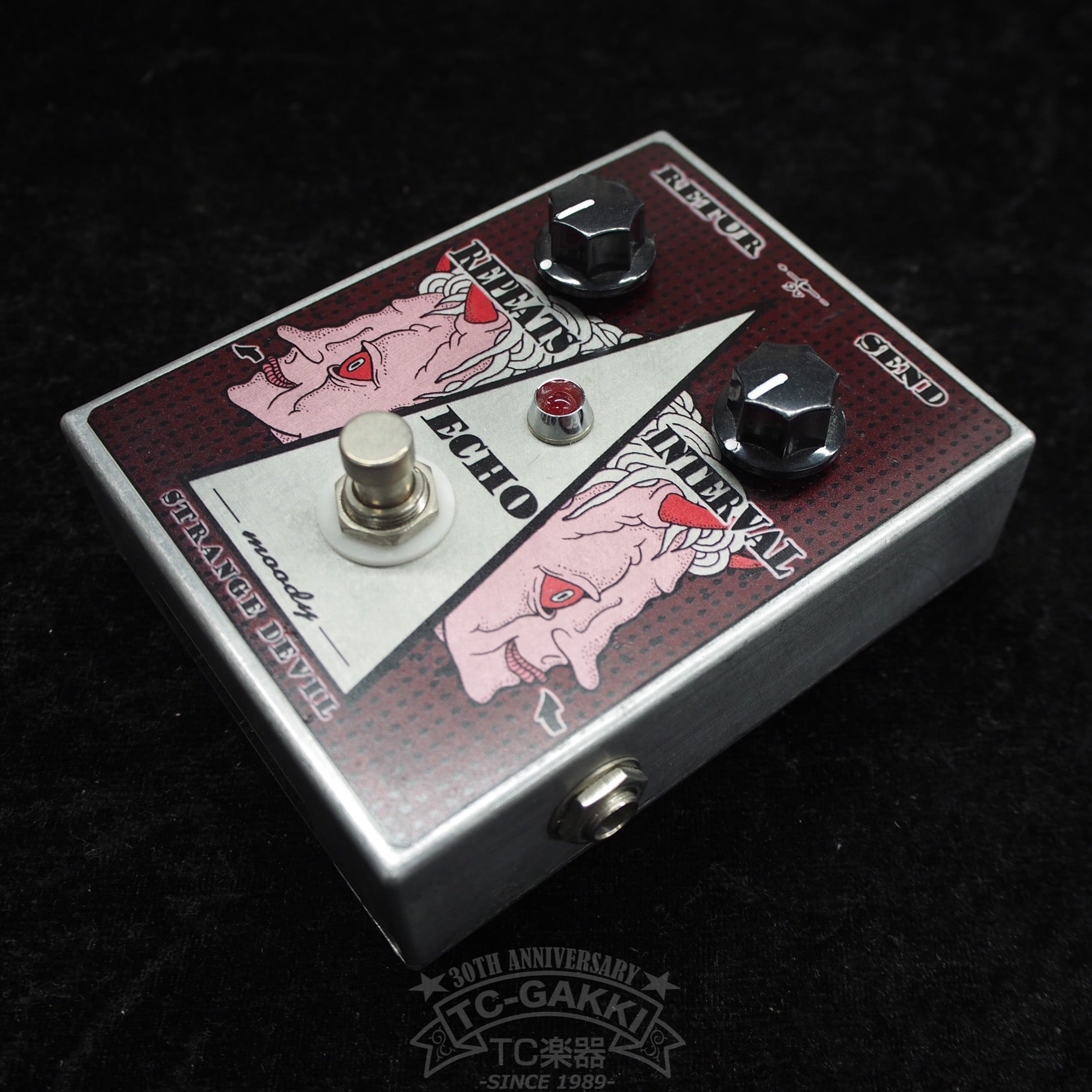 STRANGE DEVIL ECHO