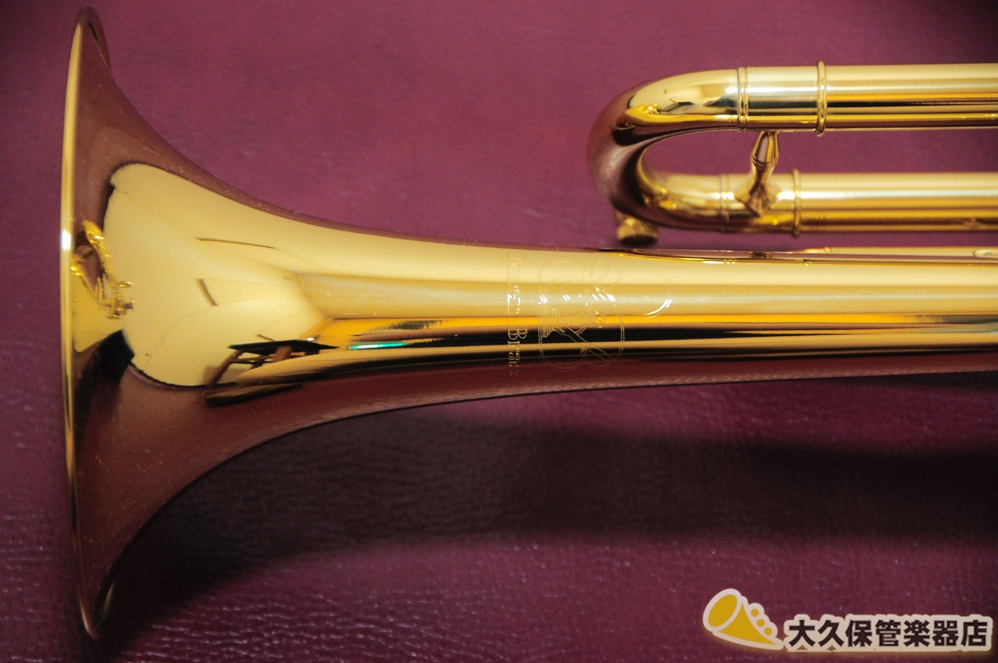 クイーン・ブラス “ZORRO”MODEL II Yellow Brass Bell B♭トランペット(新品) - TC楽器 - TCGAKKI