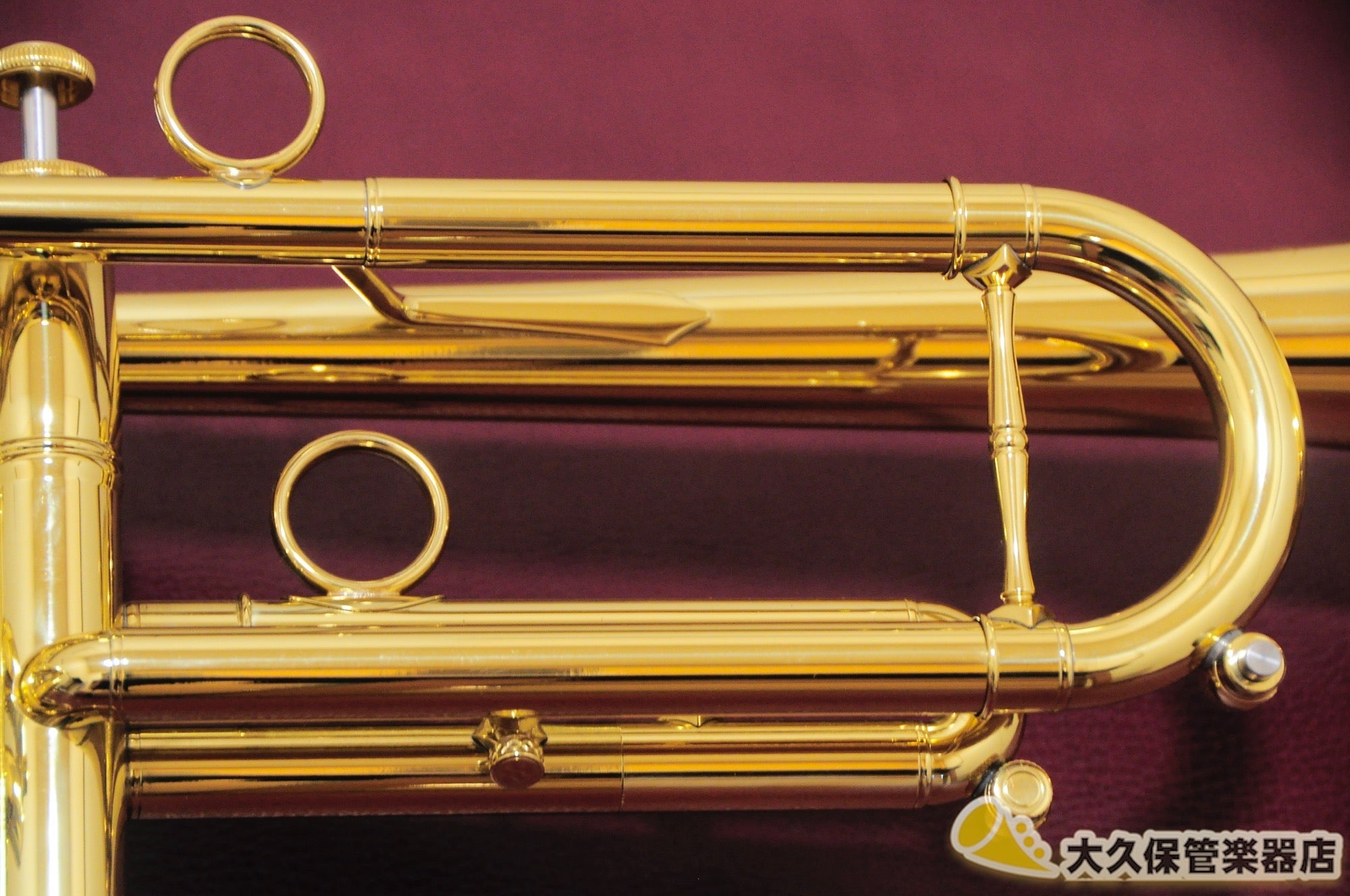 クイーン・ブラス “ZORRO”MODEL II Yellow Brass Bell B♭トランペット(新品) - TC楽器 - TCGAKKI